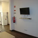 Rent 1 bedroom apartment of 55 m² in Lisbon