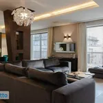 Rent 6 bedroom apartment of 400 m² in Palermo