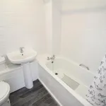 Rent 2 bedroom house in West Yorkshire