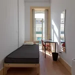 Rent a room in lisbon