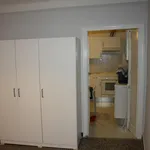 Rent 3 bedroom apartment in Genoa