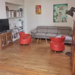 Appartement de 266 m² avec 9 chambre(s) en location à Dijon