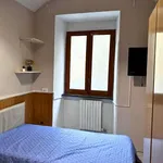 Rent a room in turin