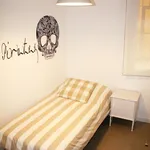 Alquilar 13 dormitorio casa en Madrid