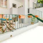 Rent 2 bedroom apartment in lisbon