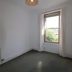 Rent 3 bedroom flat in Aberdeen