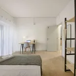 Rent a room in lisbon