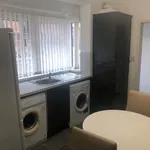 Rent 4 bedroom house in Hull