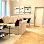 Rent 2 bedroom apartment of 79 m² in Milano