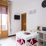 Rent a room of 72 m² in Milan