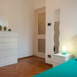 Rent 4 bedroom apartment in Turin