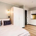 Rent 3 bedroom apartment of 19 m² in Berlin