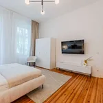 Rent 2 bedroom apartment of 64 m² in berlin