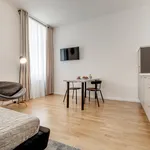 Rent 1 bedroom apartment of 33 m² in Prague