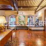 Rent 5 bedroom house of 15 m² in Rome