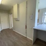 Rent 4 bedroom flat in West Midlands