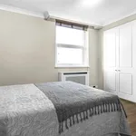 Rent 3 bedroom flat in London