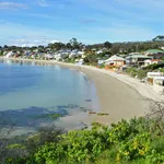 Rent 3 bedroom apartment in Opossum Bay