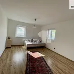 Pronajměte si 1 ložnic/e dům o rozloze 726 m² v Karlovy Vary