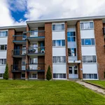 4 bedroom apartment of 645 sq. ft in Chanoine-Groulx