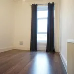 Rent 2 bedroom flat of 72 m² in Helensburgh