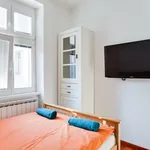 Pronajměte si 2 ložnic/e byt o rozloze 70 m² v Prague