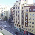 Rent a room in Valencia']