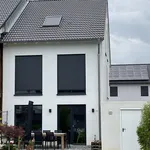 Miete 7 Schlafzimmer haus von 152 m² in Herzogenrath