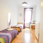 Rent 3 bedroom apartment of 97 m² in Triest