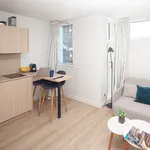 Rent 1 bedroom apartment of 25 m² in Issy-les-Moulineaux