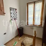 Affitto 7 camera casa di 307 m² in Montechiaro d'Asti