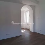 Rent 3 bedroom apartment of 82 m² in Varese