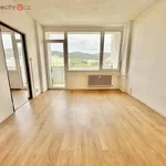 Pronajměte si 4 ložnic/e byt o rozloze 64 m² v Klášterec nad Ohří