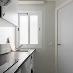 Rent 3 bedroom apartment in Madrid