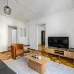 Rent 2 bedroom apartment of 775 m² in Zurich