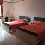 Rent 5 bedroom apartment of 95 m² in Modena