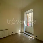 Affitto 2 camera appartamento di 60 m² in Genova