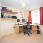 Rent 5 bedroom flat in South East England