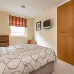 Rent 3 bedroom flat in Edinburgh  South