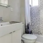 Rent 3 bedroom apartment in Madrid