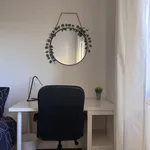 Rent 3 bedroom apartment in Lisbon