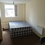 Rent 2 bedroom flat in Leicester