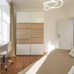 Rent a room in lisbon