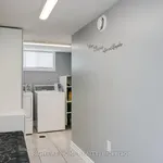 Appartement de 1323 m² avec 3 chambre(s) en location à Toronto (Humberlea-Pelmo Park)