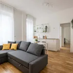 Rent 4 bedroom apartment of 50 m² in Milan