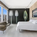 Rent 2 bedroom apartment of 152 m² in New York