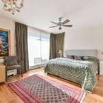 Rent 5 bedroom apartment in London