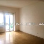 Rent 3 bedroom apartment of 90 m² in Rome