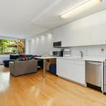 Rent 1 bedroom apartment of 60 m² in New York City