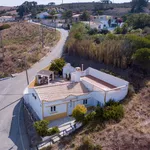 Rent 1 bedroom house of 40 m² in Raposeira